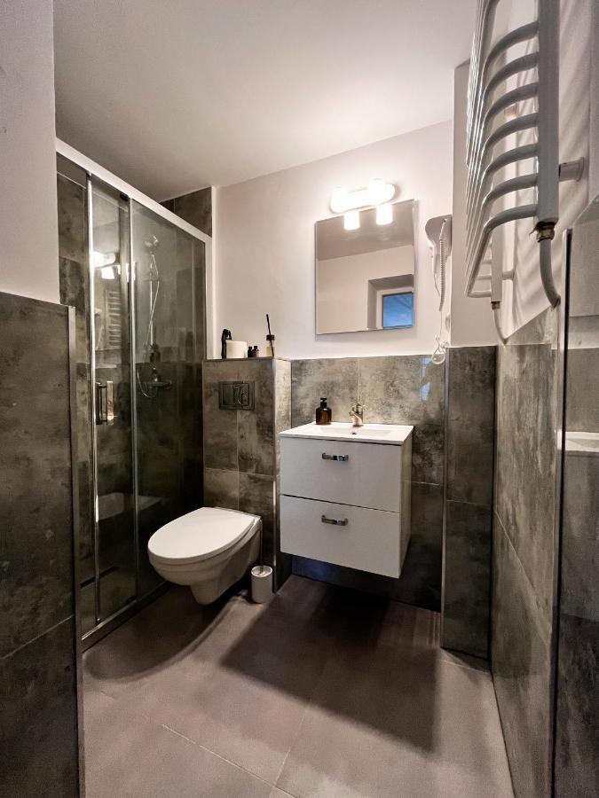Apartamenty Nad Baza Torun Ngoại thất bức ảnh
